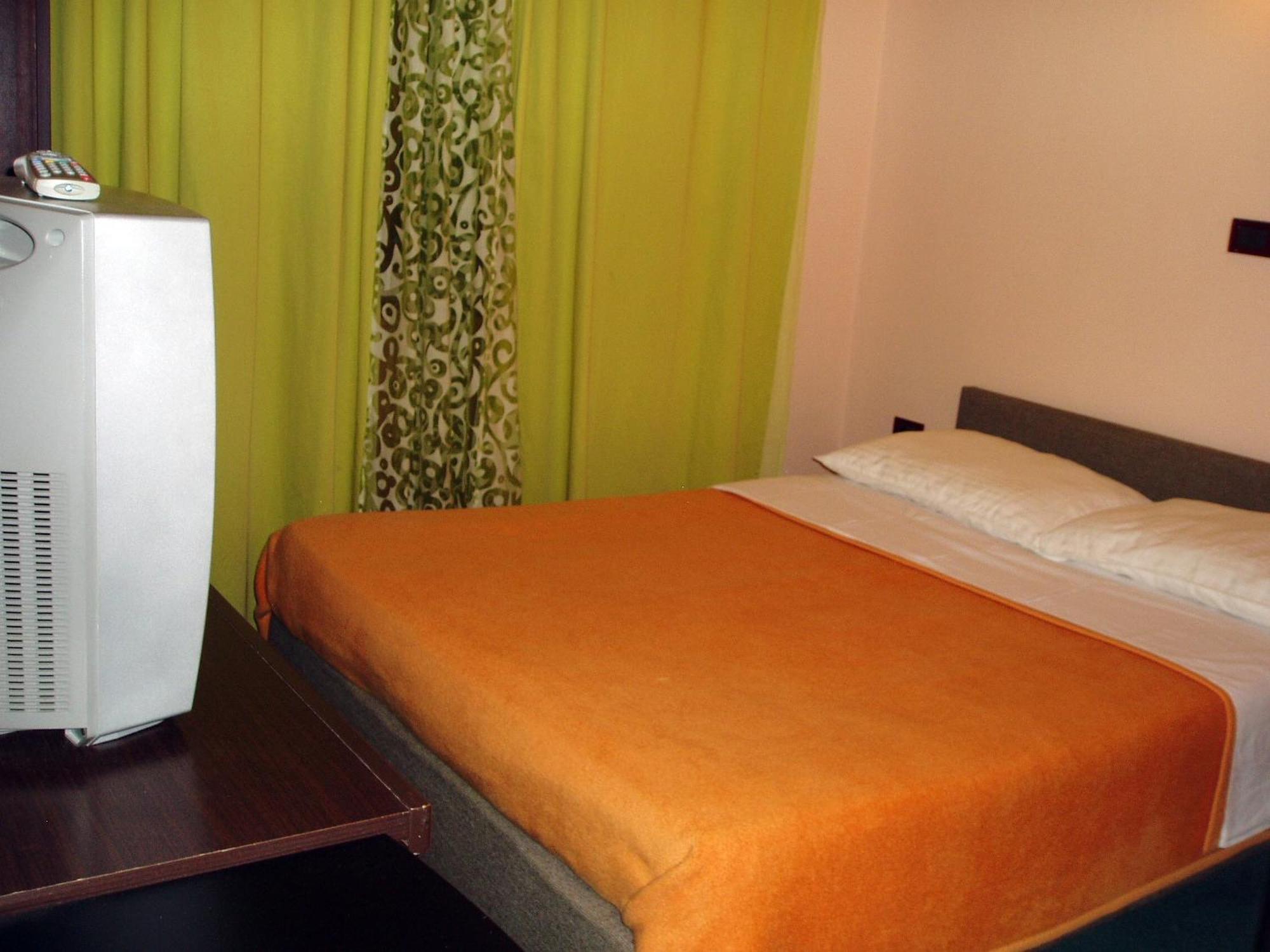 Hotel Zephyr - Plovanija Бує Номер фото